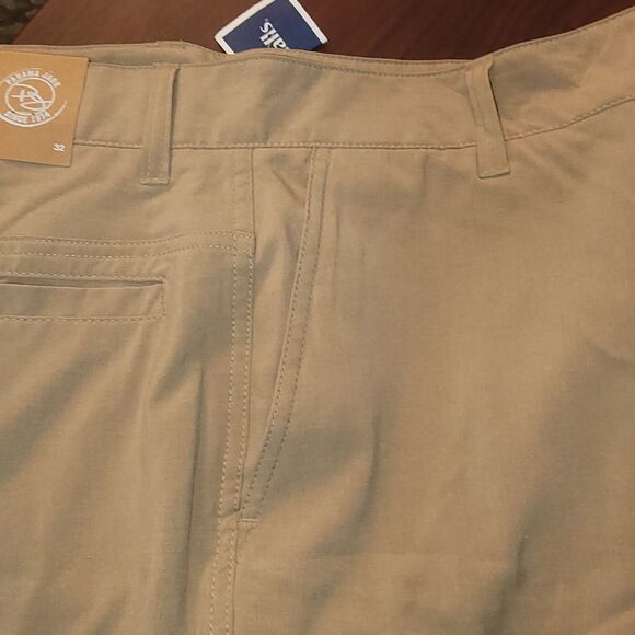 Men's Panama Jack Hybrid Shorts NEW 32W Tan *Stretch, Quick-Dry Easy Care Chino - Picture 4 of 16
